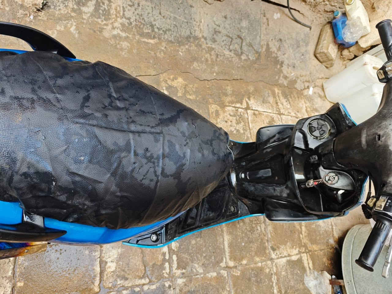 ماكس مضلع للبيع مامفتوحه 
 مكاني ناصريه مركز تواصل واستفسار اكثر ***********
