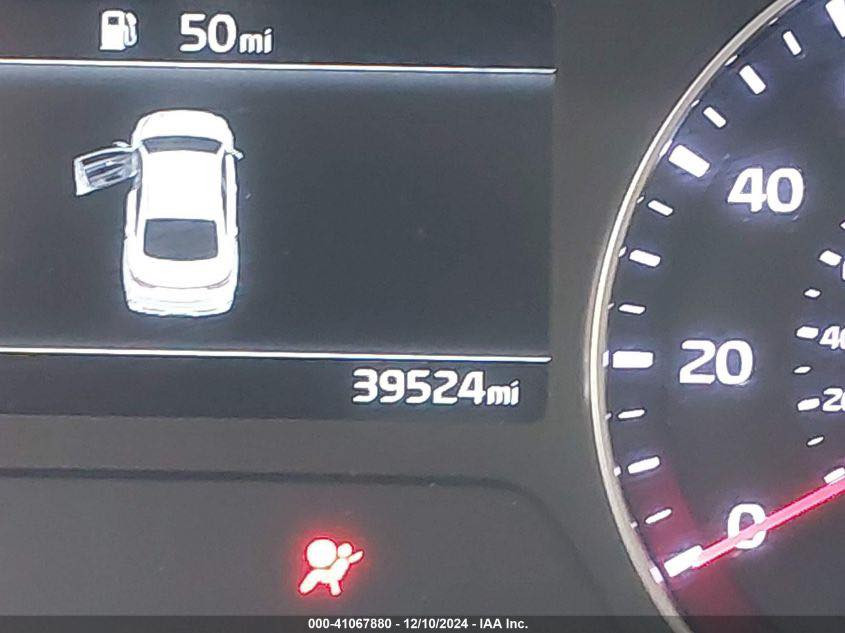 فورتي ٢٣ حادث مثل ما موضح كبس بجم وجنطه فقط باب مبدل وثانية تصليح دخول جديد معوقين بغداد وكاله عامة شرط  ستفسار *********** وبل خدمه
