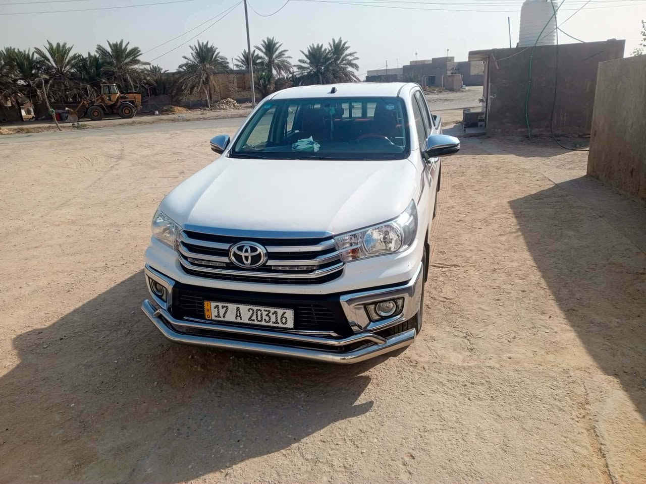 السلام عليكم بيكم هايلوكس موديل 2019 مكفوله ماشيه 150الف رقم مثنى نكليزي درع امامي  هوك خلفي تبريد قطعتين سياره جاهزه /***********
