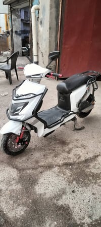 دراجه شحن /6/بطاريات نضيفى عنوان بغداد جكوك/07705868163