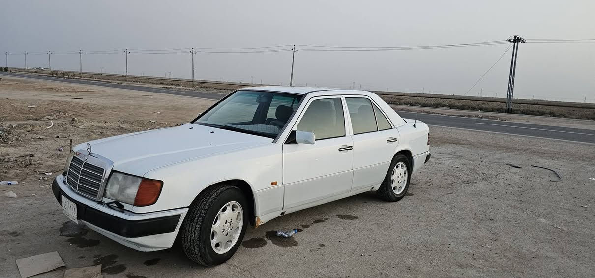 دب.مودل92.رقم بغداد.كيرمحرك حدادية تبريد كله تمام.سعر ٦٣ ..مداور للاتصال***********
