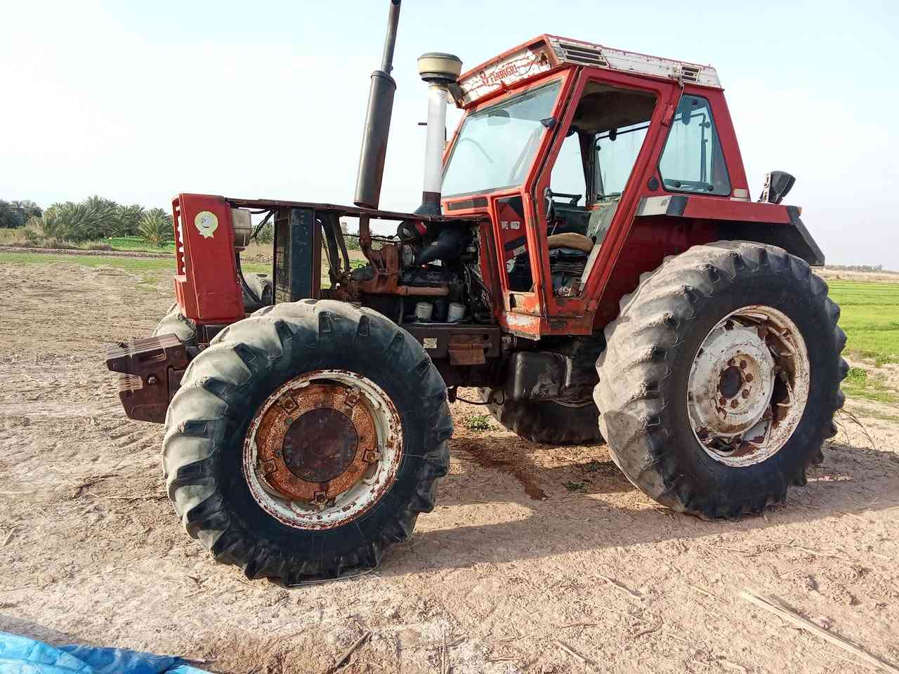 فئات 140 للبيع كامل المواصفات
گير عادي  رقم وسنوية واسط تحويل مباشر 
للاتصال ***********
