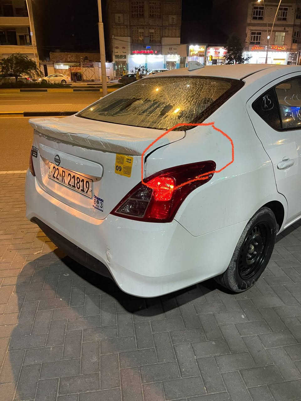 صني ابو البليته زركه موتيل 25 بيه بارت كما موضح بلمنشور والباقي مكفول ماشيه 18الف وقلبل لزياته ملاحضه سياره متوشمه كامل سعر 120 رقم الهاتف *********** عنوان البصرة القبله سوك الجبير
