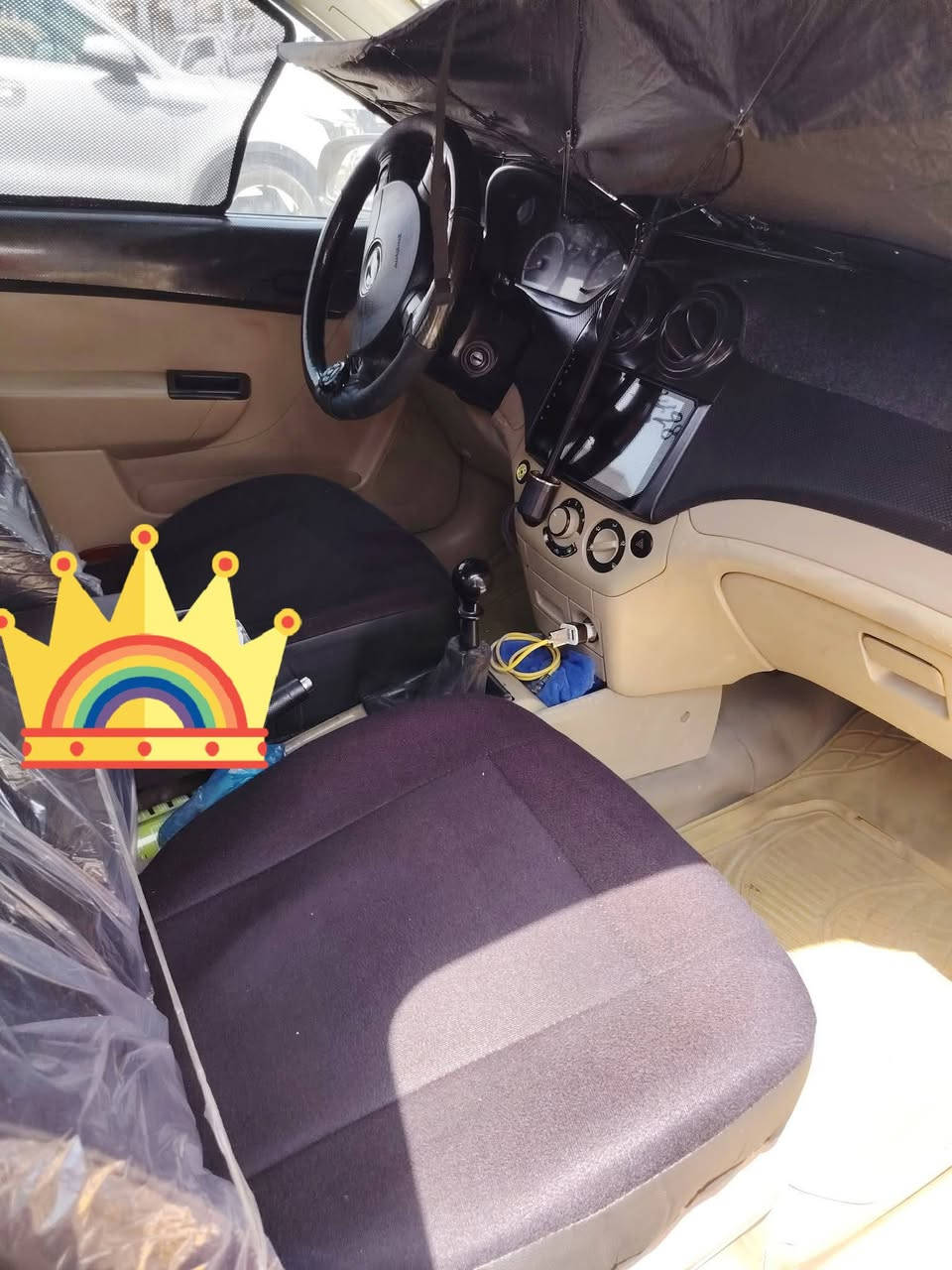 افيو للبيع 2010
كير ومحرك شرط 
وبيها كابون
***********
