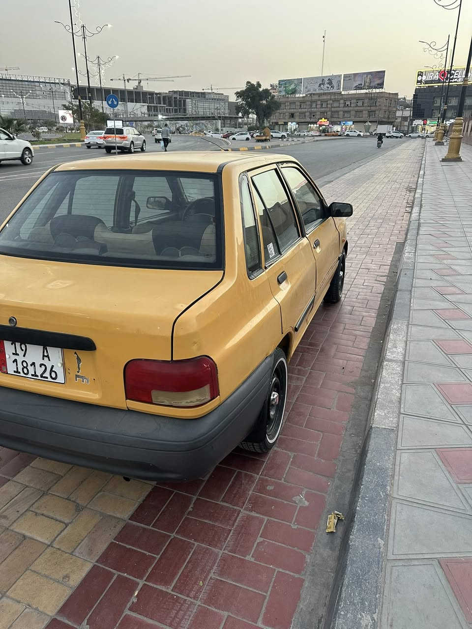 السلام عليكم سايبه 2015مصفره هيه وغرامات مكينه وكير وحداديه خير من الله تبريد شغال رقم وسنويه جدد 32وبيها مجال *********** مكاني كربلاء طريق النجف عمود872
