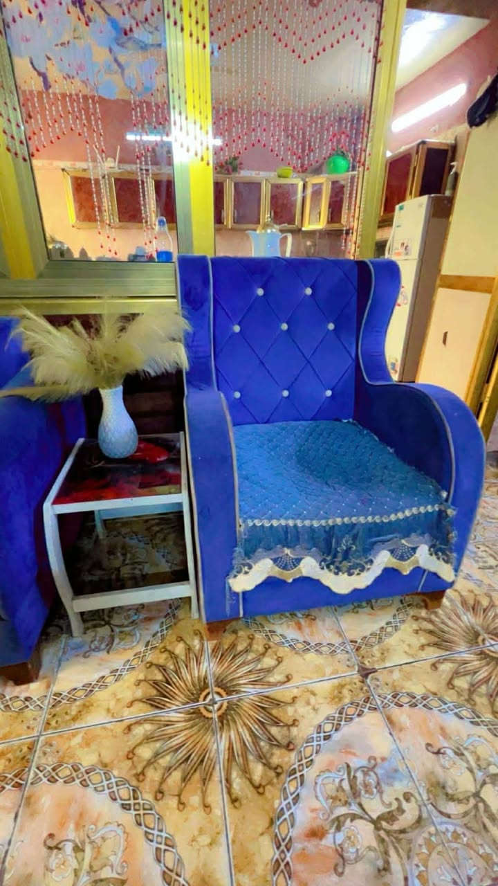 تخم عشرة مقاعد 
ب300 وبي مجال 
المكان الحصوة


**إذا كنت صاحب هذا الإعلان وتريد حذفه لأي سبب، رجاءا أرسل رسالة إلى الدعم الفني**