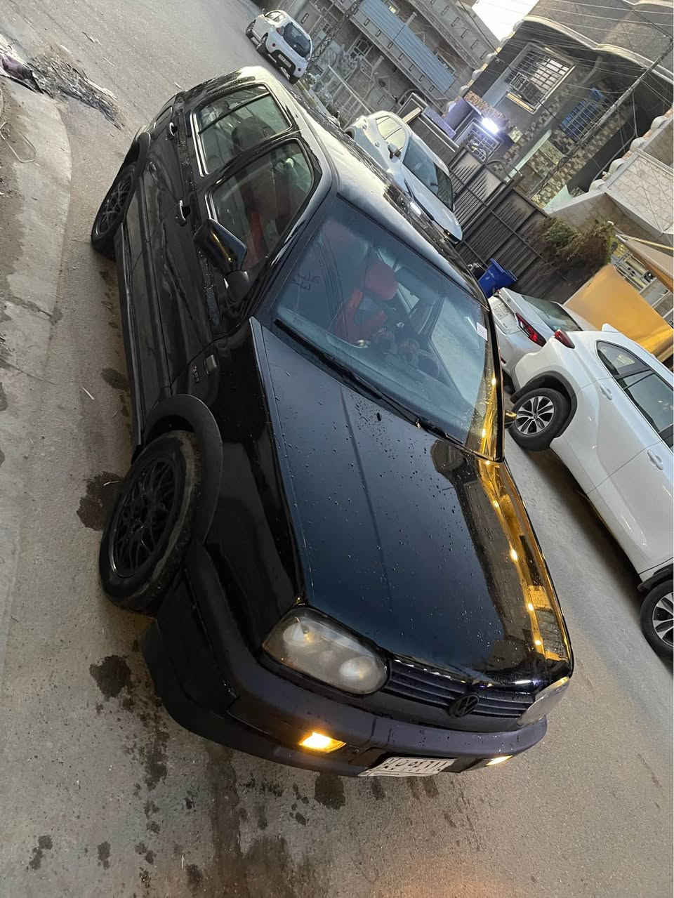 كولف موديل94 كير اوتو مكينه1800 تبريد شغال صدر امامي خلفي كله مبدله حته درايمات داخلهه كلش 
السياره بدووون حادث صبغ جماليه فقط 
نضيف رقم بغداد  سنويه2028 اللون اسود ملكي مازدات اساور تخم تاير نضيف ويل رياضي كهربائيات جاهزه السعر46 مكاني بغداد حي جهاد *********** بغداد, العراق
