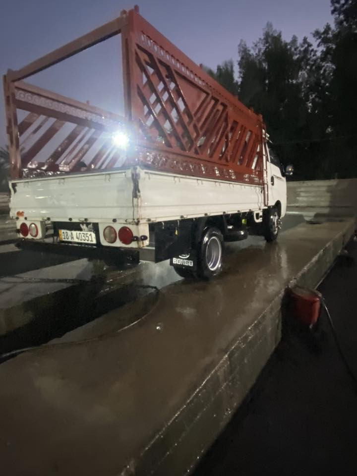 سلام عليكم كيا فحل 2017 مفتوح
مكفوله كفاله عامه محور وكامل ستد 27 محجر كامل وياه مكفوله كير ومكينه واكسل سياره نظيفه كلش وكامله سنويه جديده بأسمي تحويل ثاني يوم 
مكان الحله المركز 
للاتصال***********
سعر 140
