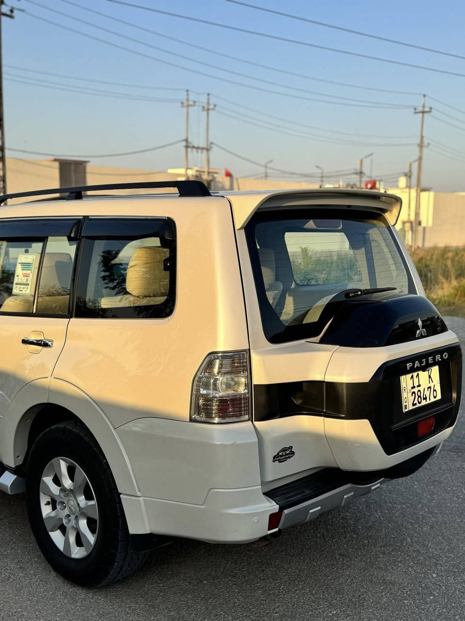 السلام عليكم 
للبيع او مراوس حسب القناعه 
باجيرو حبتور 2015 
مواصفات الحبتور معروفه 
السياره لوك اللوك 
السياره مسويلها ادامه كامله كله جديد
مكفوله ماعدى تكحيل بسيط بخشم الجاملغ الأيسر موضح بالصور
ماشيه 105الف
السعر 183 ورقه وبيها مجال بسيط 
المكان النجف الأشرف : قضاء المناذره 
للاستفسار: ***********
***********
