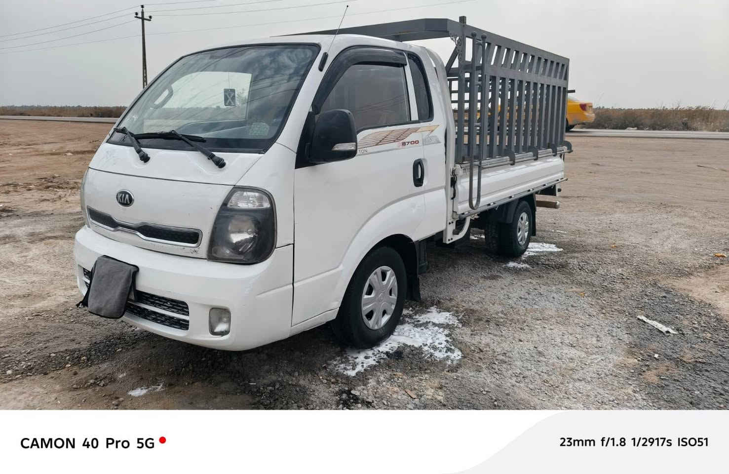 السلام عليكم شباب سياره كيه للبيع مديل 2018سياره مكفوله كفاله عامه لاضربه لا تبديل لاصبغ على وضع الشركه مكينه جديده لاتنقيص ولا تبخير حداديه كير اكسل شاصي رقم شاصي تخم تايرات محجر جديد سياره رقم بابل نكليزي بس الوحات ع ستلام
سعرها 115 وبيها مجال الطيبين 
مكان سوك الشيوخ ***********
