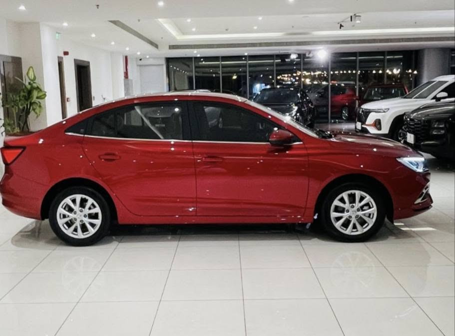MG5 2024 comfort

مواسفاتي كومفورت بەسمە شاشە کامیرە حساس ناو زەرد زەمانی شەریکەی هەیە هەموو سیرڤزیی لە شەریکە کراوە 24 هەزار ڕوشتوە ڕەقم هەوڵیر  شوین هەولیر
بی بویاخ تەنها ڕبع چاملغی پیشەوەی هەردو لایی PDR هەیە قوپی بچوک لە دەرگایی هە یە دەعامی پیشە وە شوختی هە یە

***********
 نرخی 98 مەجالی برایانە
