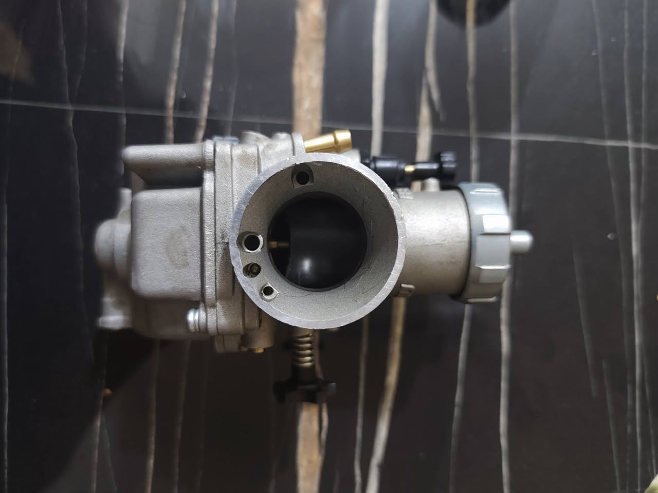 سلام عليكم كابريتر قفازياباني ما مستخدمه ***********
