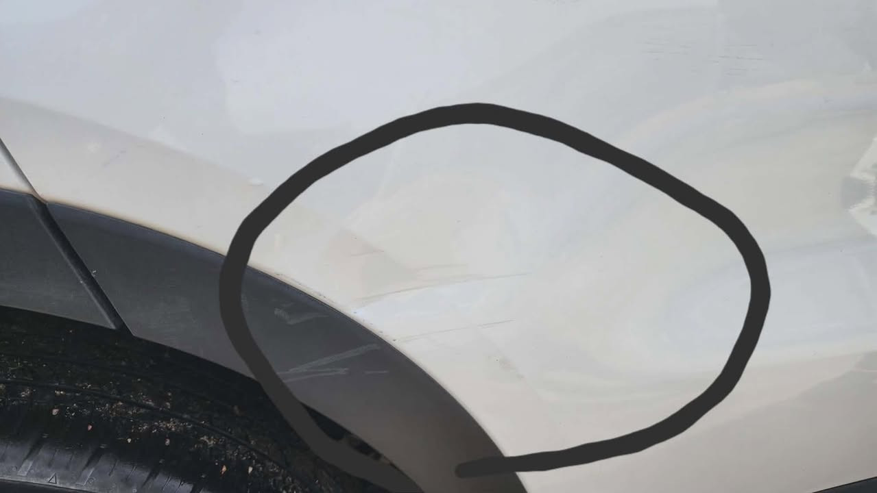 سورنتوا ٢٠٢٣ رقم اربيل وارد كوري مكفول كفاله عام ( حادثة تقرير ) ماشيه ١٢ الف دخول جديد
مكينه ٢٥٠٠ تيربوا اربعه سلندر
 السياره كلش جديده 
بيه طخه بسيطه كلش موضحه بالصوره السعر ٢٤٠ السياره موجوده بواسط لاتصال ع رقم صاحب السياره ***********
مكلف بل نشر
