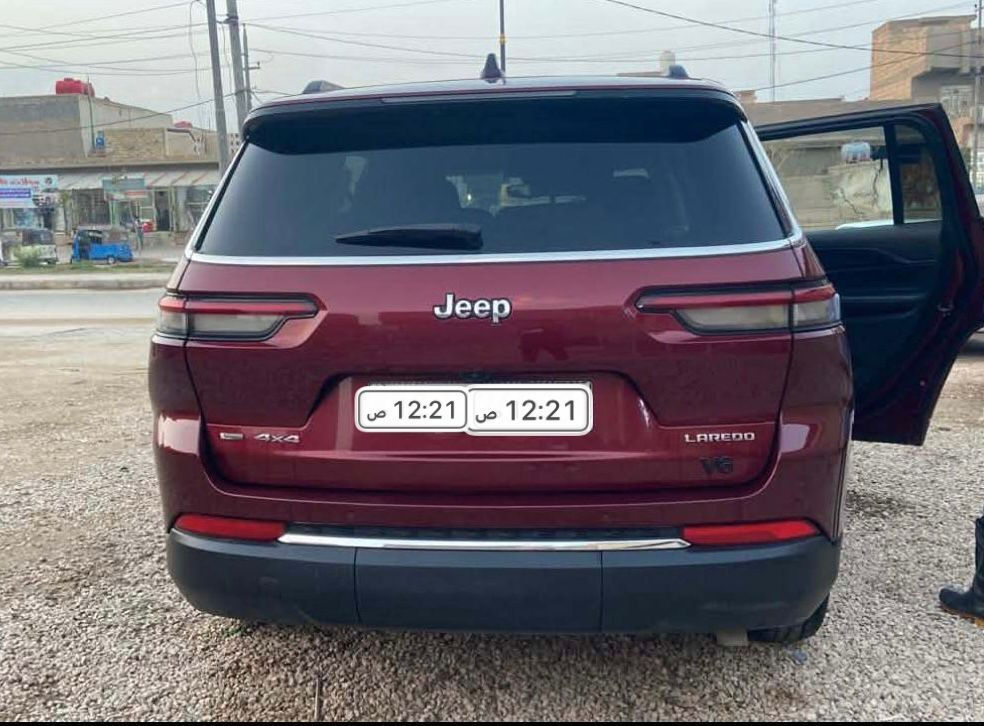 جيب ٢٠٢٣ 
فول مواصفات عدا فتحه 
ماشيه ٥٥km 
قطعتين صبغ بدون داخل 
سياره جاهزه من كلشي 
كير مكينه مكفولات 
٧ راكب سياحي 
تدفئه كشنات 
تحكم ستيرن 
محرك ٦ سلندر
سعر ٢٣٧ وبيها مجال 
اتصال 
***********
