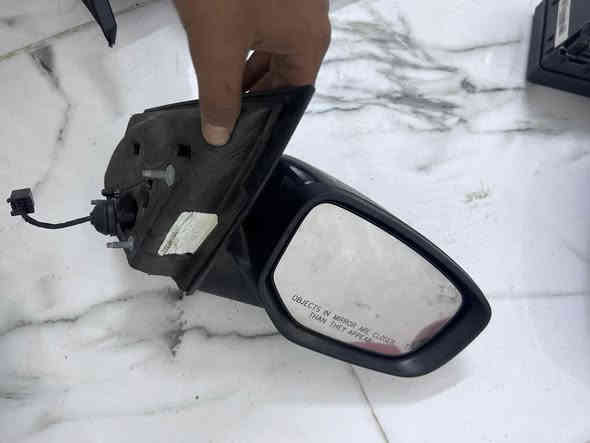 سلام عليكم مرايه دوج دارت اصلي تفصيخ عنوان بغداد أكو توصيل جميع المحافظات ***********
