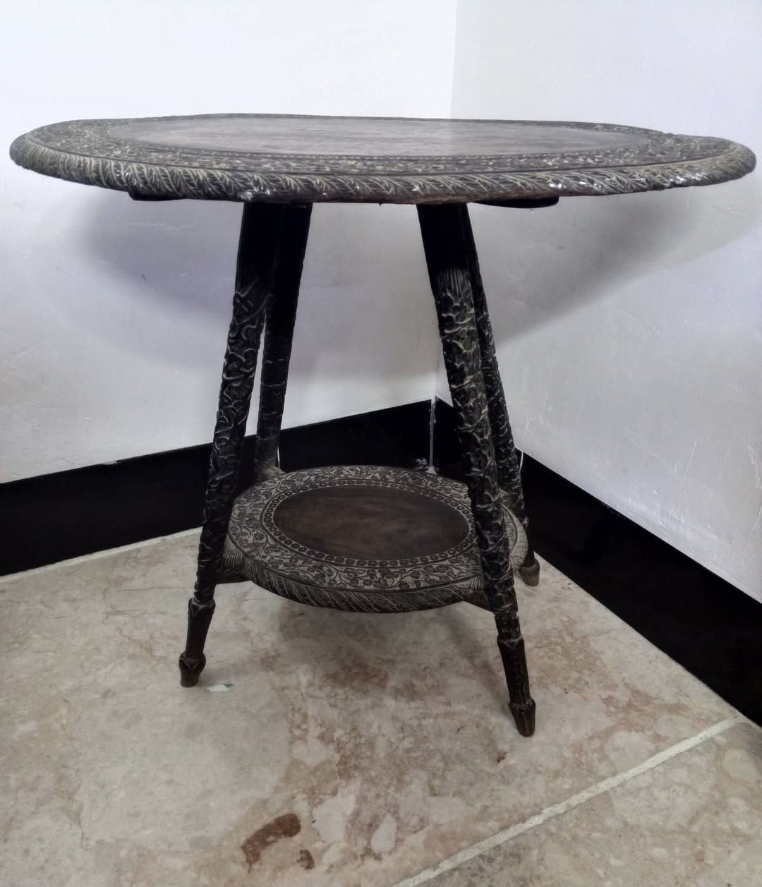 ميز عمره اكثر من 100سنه


**إذا كنت صاحب هذا الإعلان وتريد حذفه لأي سبب، رجاءا أرسل رسالة إلى الدعم الفني**