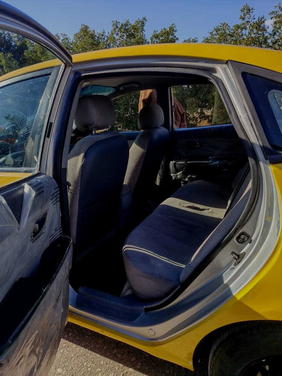 افانتي للبيع
سيارة كارتوون مناقصة كلشي متومة وجاهزه 
كير ومكينة وتبريد كفاله كارتون مكينتها 
سيارة 🚗 كبل ل شارع متعبك ابد ابد 
حدادية مبدله وره وكدام صارلها شهر يعني لعابة وبشارع 
كهربائيات كلها شغاله   
السعر43$ وبيها مجال حك جية
***********
