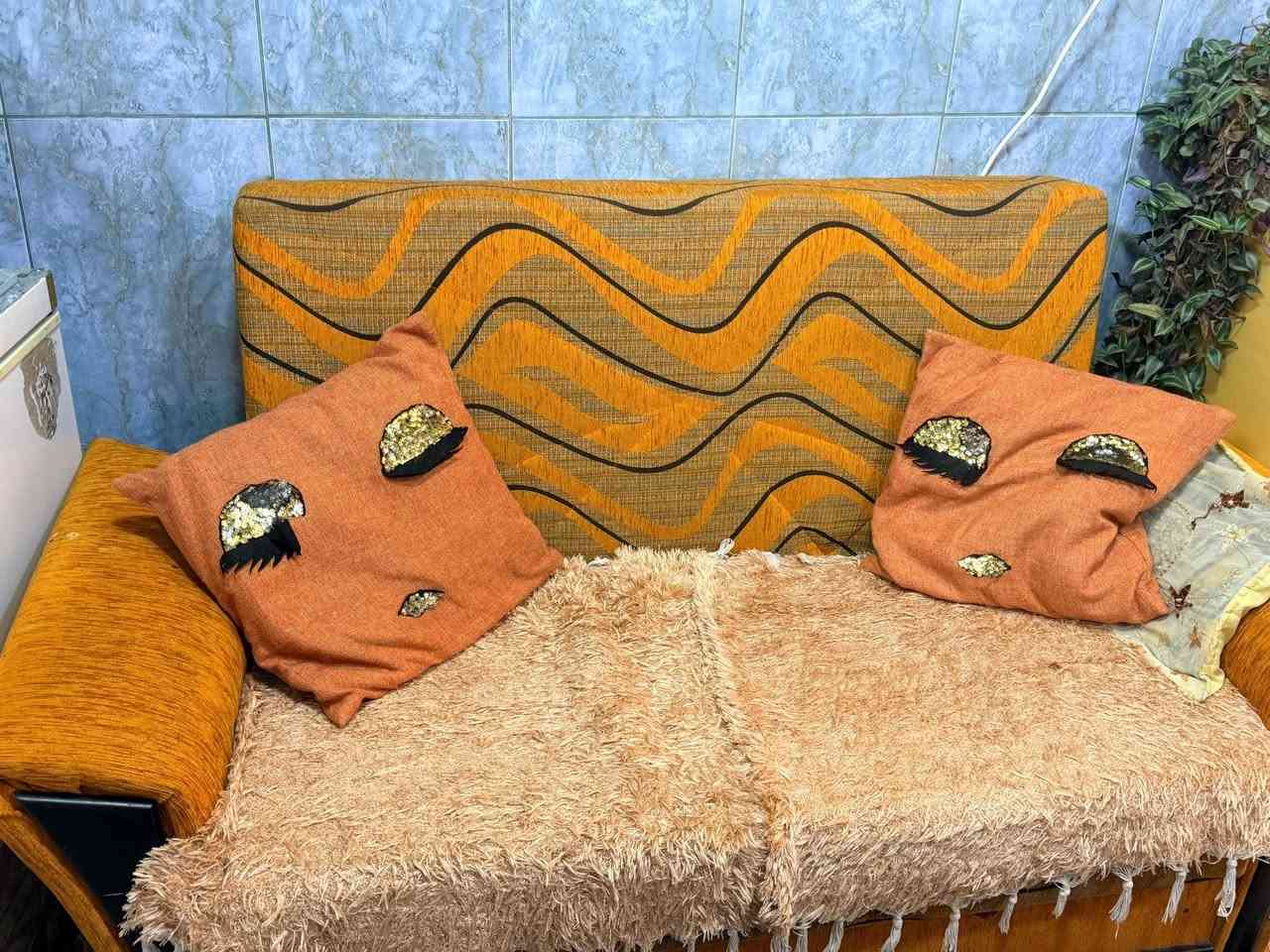 تخم قنفه للبيع جديد اسفنجه جديد بدون اي عيب يرهم هم جربايه مع مخده كامل
عنواني كركوك راس دوميز
السعر / ٢٢٥ بي مجال قليل
رقم موبايل /***********
