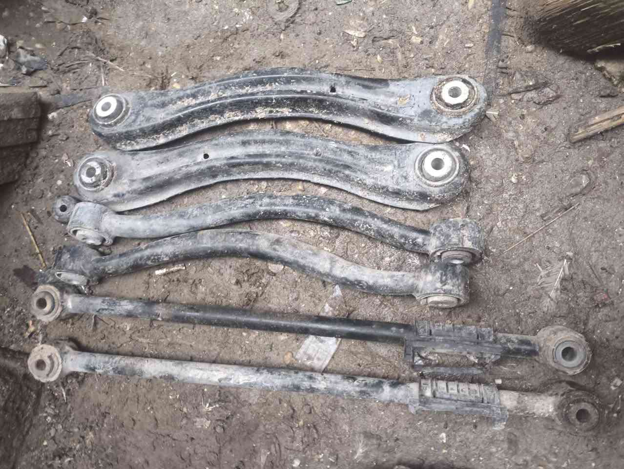 ربادات خلفيه جيب  وصطاب اكسن كامل لبيع


**إذا كنت صاحب هذا الإعلان وتريد حذفه لأي سبب، رجاءا أرسل رسالة إلى الدعم الفني**