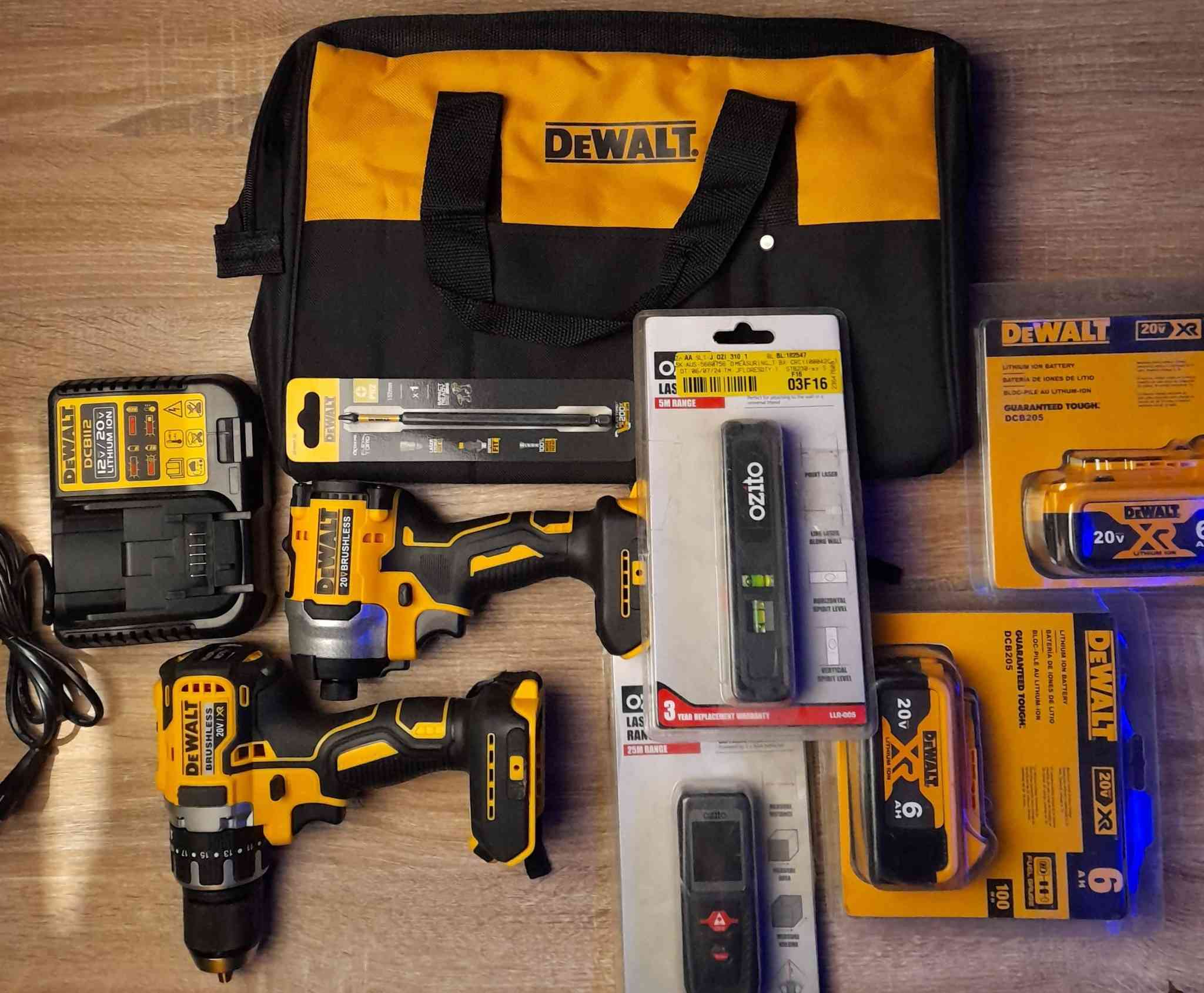 السلام عليكم وتوفرت مجموعات ديوالت متكاملة شرط الفحص شي راقي ومفول


**إذا كنت صاحب هذا الإعلان وتريد حذفه لأي سبب، رجاءا أرسل رسالة إلى الدعم الفني**