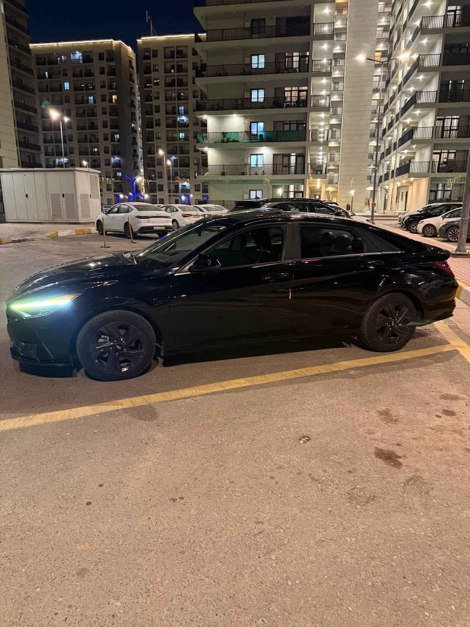 السلام عليكم 🧿 

هونداي النترا 2022هايبرد (بانزين)

لمتد فول واحد على واحد 1️⃣ 

مواصفات السياره:

دخول ذكي 

فتحه سلايد 

اناره ترحيبيه في قبضات الابواب 

صندوق ذكي 

نظام محافظه على المسار 

قياده ذاتيه

شحن واير ليست

حساس خلفي

اضائه اماميه 3عدسات 

بك لايت لد 

داخل جلد

وضعيات مقاعد ميموري لمقعد السائق

 تدفئه المقاعد 

تبريد شاشه مناخين منفصلين

شاشه متصل كبيره 

شاشه عدادات دجتل 

نضام الصوتي شركه Boss

اوتو هولد 

هاند بريك بصمه 

وضعيات قياده(نورمل سبورت سمارت)
تخم تاير جديد مرقمه جديد رقم بغداد
مكان سيارة بغداد حي الجهاد مجمع السلام السكني
رقم *********** بغداد, العراق
