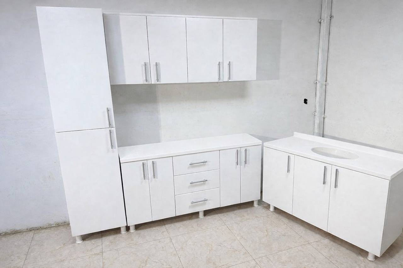 توصيل جميع المحافظات متوفر 
خشب mdf 
مواصفات حلوة واسعارهم مناسبه


**إذا كنت صاحب هذا الإعلان وتريد حذفه لأي سبب، رجاءا أرسل رسالة إلى الدعم الفني**