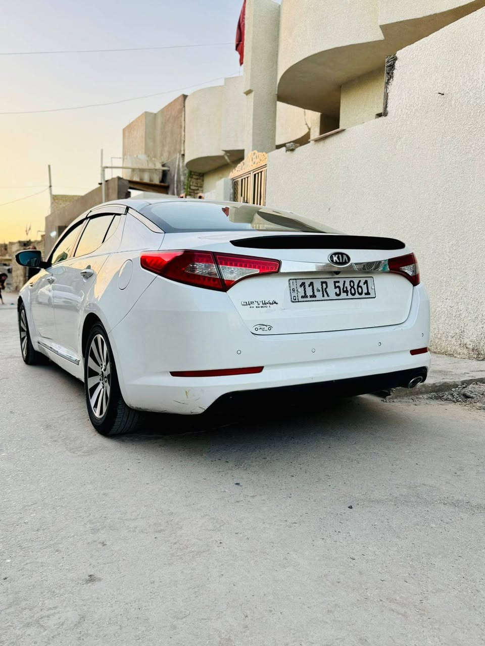 اوبتيما موديل ١٤ خليجي مكينه ٢٠٠ دوش بيهه صفحه صبغ بدون دواخل السعر 115 سياره جاهزه تخم تاير صدر جديد ***********
