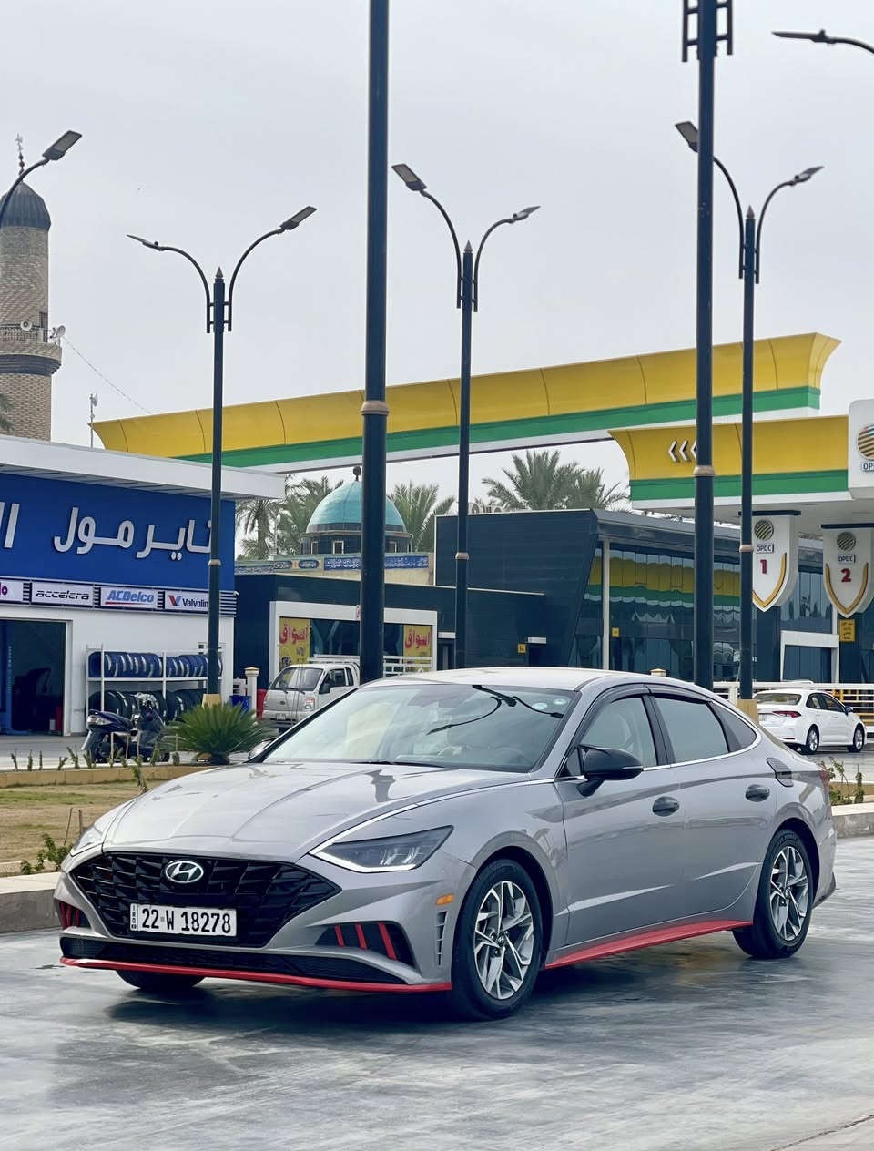 السلام عليكم
السلام عليكم 

HYUNDAI SONATA,

موديل 2023 

حادثه جاملغ امامي يسره 

بدون دواخل ايرباك برده فقط
بيه مكانين PDR

مواصفات SEL

بصمة ابواب وترحيب باليدات

تشغيل عن بعد

بصمة تشغيل 

DRIVE MODE

AUTO HOLD

كشنات كهرباء … هيتر كشنات

داخل ابيض بلادي 

سايد بربك بصمه

محرك 2.5 

رادار 360 درجه … قياده اليه…تحديد مسار 

قرائة طرق

كير دكم .. فول تحكم استيرن .. شاشه كار بلي 

كامرا خلفيه وحساسات

لايت زنون عالي ناصي ..لد نهاري

السياره جديده وكلش نضيفه 

جاهزه كير ومحرك وحداديه وتبريد وتخم تاير

وكل نقص مابيه 

السعر 175 وبيه مجال 

رقم الشاصي :KMHL64JAXPA265986

عنواني بغداد 

متواجد واتساب 

***********

