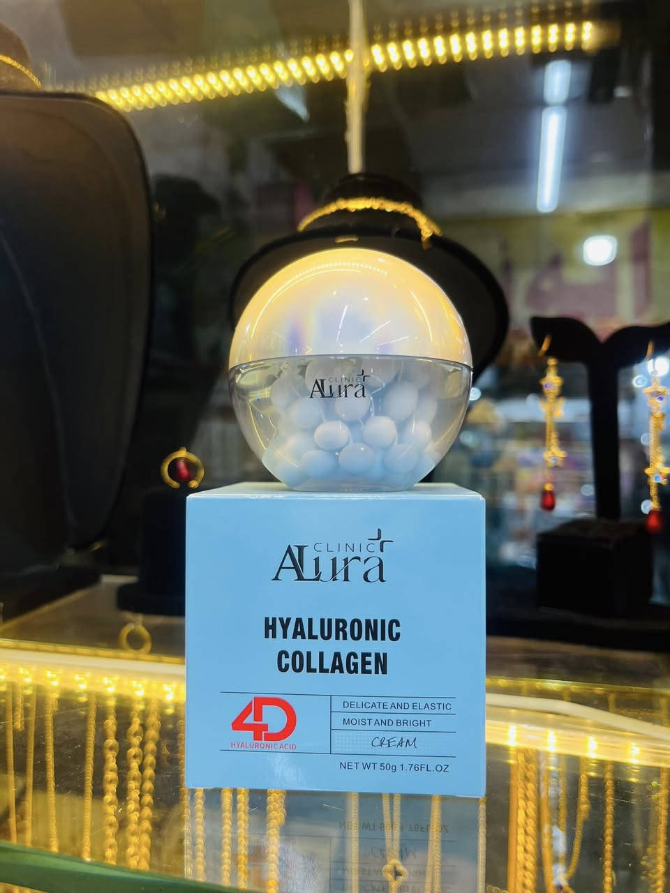 كوزمتك ئاسو❤️
اهلاً وسهلاً زبائننا الغوالي ❤️
وصل وجبه جديد 
هذا المنتج هو غسول رغوي للبشرة من ماركة أورا(Aura)
يحتوي على حمض الهيالورونيك والكولاجين لتنظيف وترطيب البشرة 

كريم كلينك الورا 😍🔥
فيتامين c +  هايرونك اسد 
ترطيب عميق للبشره 
توحيد لون و ازالت التصبغات 
شد بشرة و ازالت الخطوط الداكنه 
معالجة المسام الواسعة

العنوان/خانقين شارع الاطباء فرع عماد مرطبات ❤️
يوجد خدمه توصيل لجميع محافظات العراق


**إذا كنت صاحب هذا الإعلان وتريد حذفه لأي سبب، رجاءا أرسل رسالة إلى الدعم الفني**