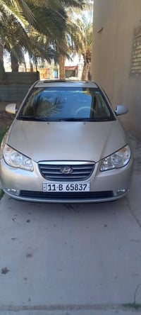 للبيع النترة موديل 2008 خليجي مكفولة من الصبغ و التبديل مكينة 2000 فتح...