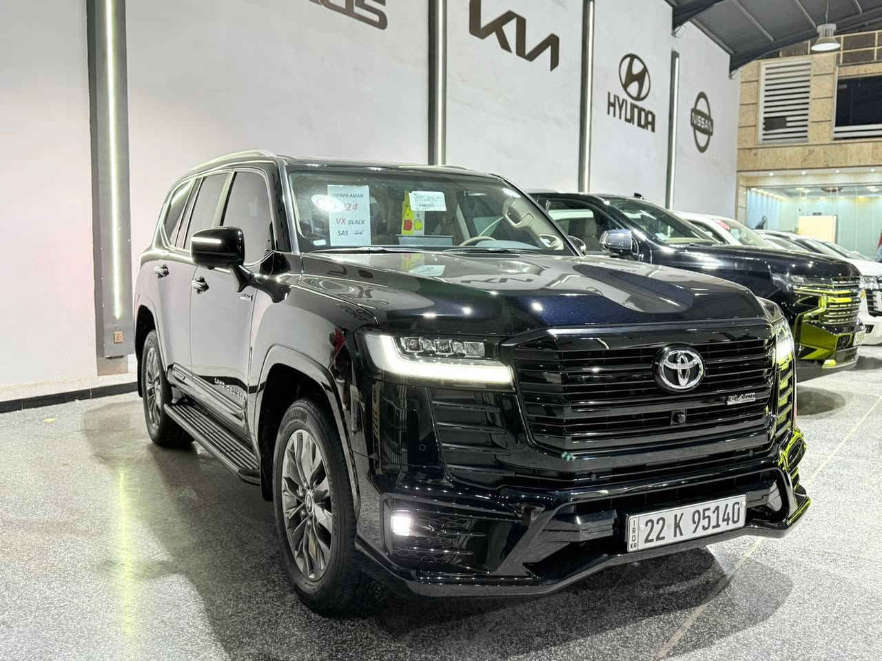 يالله
سلام عليكم لاندكروز VX2024 اصل وبالتكمه 2024 شهر ال8 السياره ساز باب اول اصل لمتتد بلاك اصل مضلل بالسنويه ماشيه 23الف بعدهة بالضمان كفاله عامه من كلشي كتلوكات وبصمه الثانيه والكاعيات والسماعات العده كله مامستخدمه بعده بالكارتون السياره بعده بحاله الوكاله الزيرو المواصفات 
1- بصمه + بصمه ابواب 
2- سلايت 
3- كشنات جلد + كهرباء + ذاكره + تدفئه تبريد 
4- كشنات الخلفيه كهرباء 
5- شاحن لاسلكي 
6- 5 كامرات اصل 
7- 3 شاشات 
8- صندوك كهرباء 
9- رادار امامي 
10- نقط عمياء 
11- طفايه 
12- تشغيل عن بعد 
13 اشاير لكزز 
14- كيجات دجتل 
معروفه مواصفات VX فول للخير وبلاك ولمتدد ساز اصل وبعده بالضمان مال الشركه ساز ومضلل بالسنويه رقم وهزه وفحص وسنويه كله جديد 
الاستفسار (***********)المكان بغداد معارض النهضة فرع الثاني
