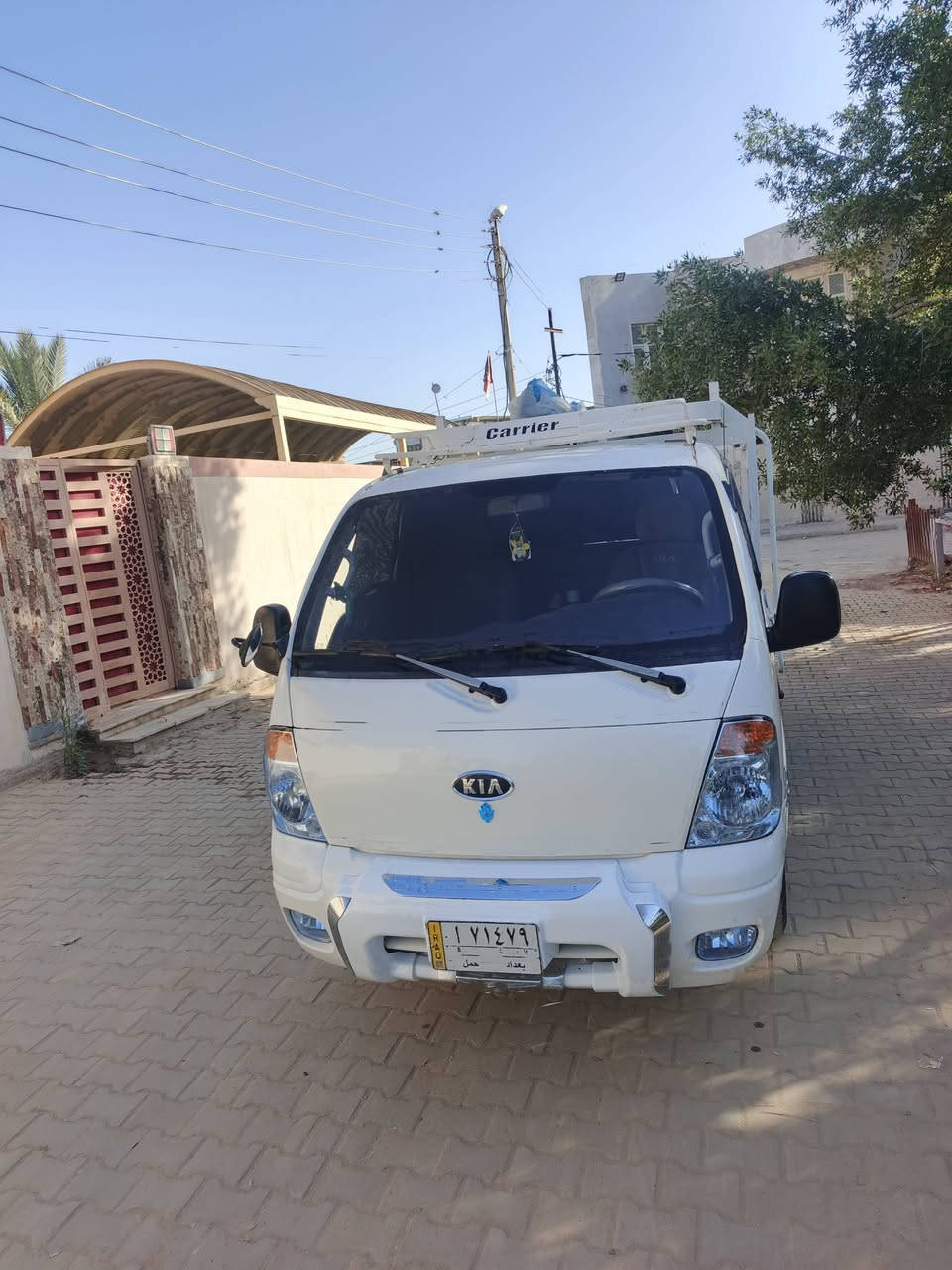 السلام عليكم
كيه حمل للبيع

سياره رقم بغداد

مكينه 3000 

مكاني بنجف ابو اصخير

سياره حلوه وتخبل سياره
بدون محجر

رقم موبايل ‏‪***********‬‏
