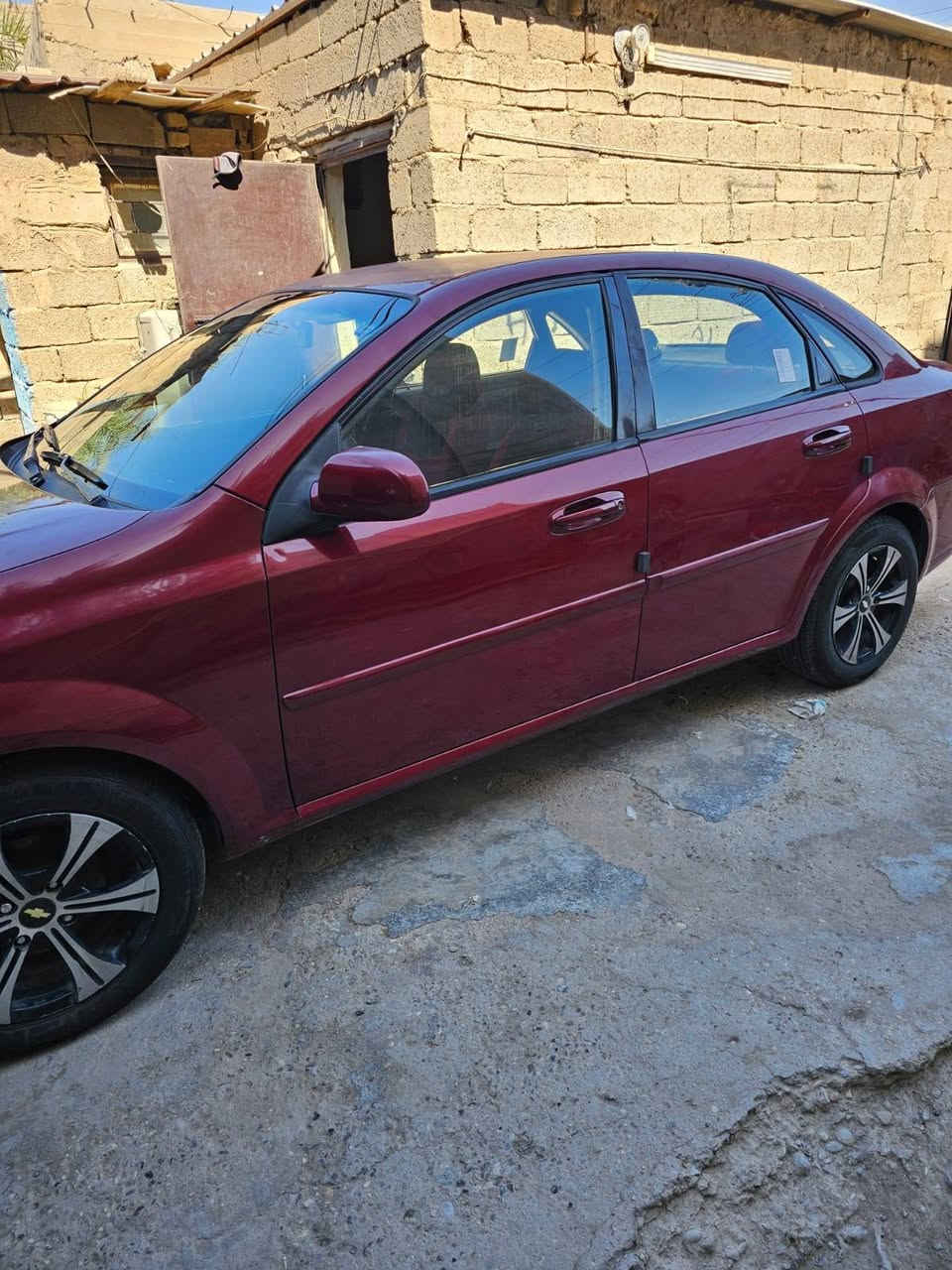 سلام عليكم  سياره اوبترا  للبيع موديل 8 رقم سليمانيه بسمي مصبوغه قطعتين  سياره خير من الله ما ناقصها شي  سعر 70 وبيهه مجال  حك جيه العنوان بغداد جسر ديالى تواصل على ***********
