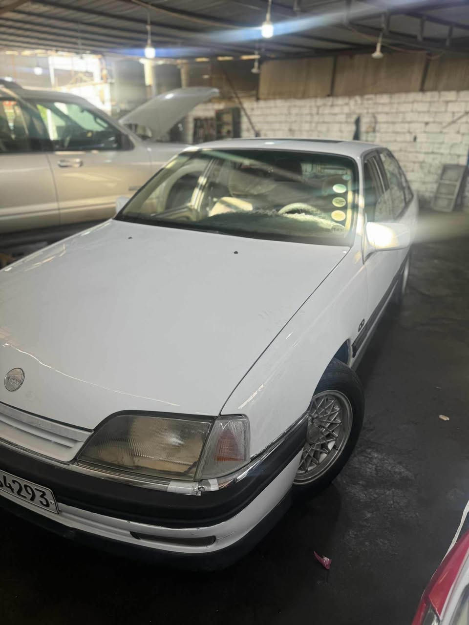 اميگا موديل ١٩٩١سلايت  سبوغ عام سياره نضيف مابيه خياس رقم اربيل سنويه جديد لحد ٢٠٢٧ سياره بسمي  شرت گير و محرك جديد لا بي بوخار لا بي صوت  سعره ٤٣. بي مجال قليل*********** كركوك, العراق
