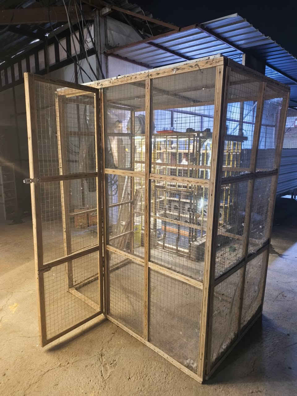 الطول 170الارتفاع 200 نزال 110للبيع 150بي مجال بسيط


**إذا كنت صاحب هذا الإعلان وتريد حذفه لأي سبب، رجاءا أرسل رسالة إلى الدعم الفني**