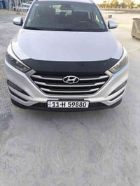 توكسان امريكي 2018رقم بغداد تحويلك مباشر السياره جاهزه ونضيفه تجي ونشو...