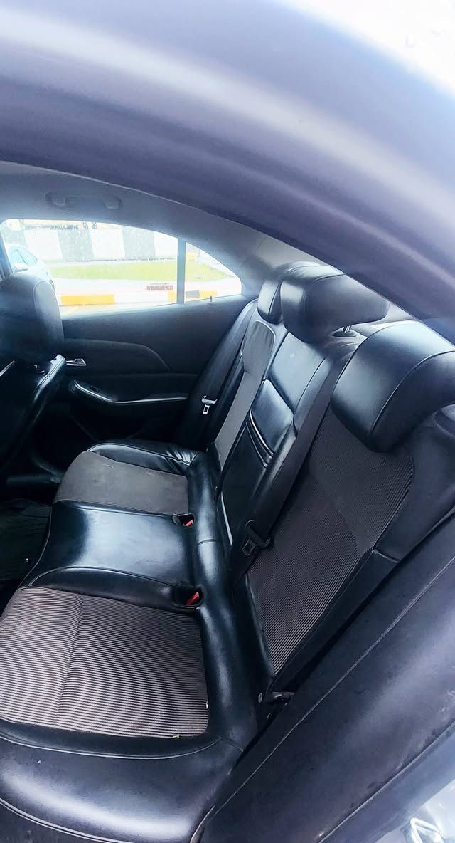 يا الله بيع مستعجل
ماليبو 2013 LT  خليجي شركة المنصور 
2400
السياره شرط التحويل وشرط الغرامات ثاني يوم التحويل
سنوية لحد ٢٠٢٩ 
كير ومحرك وكهربائيات كوله مكفول 
ادامه تخم تايرات جديد الماني
فيت بم جديد بلكات جديده بطاريه جديده  
مواصفات السياره
هاند بريك
بصمه كهربائي
كشنات جلد
اشاير بالمري
وتحكم مري 
مثبت سرعه فول تحكمات ستيرن  
سيارة جاهزة 
السيارة بدون ضربة و لا تبديل اي قطعة بس بارد بسيط حيل 
السونار موجود بالصور
 السعر 92 وبيه مجال ان شاء الله
 السياره نظيفه جداً والحقيقه نفس الصور
*********** واتساب
