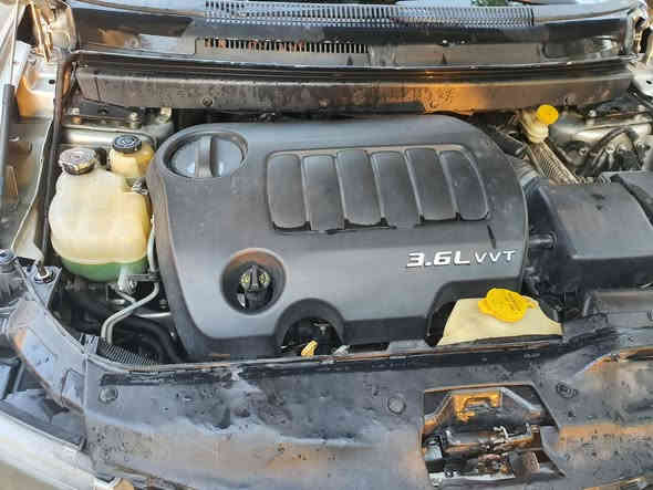 السلام عليكم جورني موديل12 طابه كلين اخوتي اوتاج راسي راح اكتب كل تفاصيله علمود ما اتفاشل وياكم بلاظافة للسونار الموجود البنيد امبدل بدون حادث لان ماعت الفيشة وحتركت مال البنكة والحاظن فأثر علبنيد وتبدل اوعندك الجاملغ والباب الايمن بيهن بارد اوصبغ اثر دحجه والجاملغ الايسر ايظا اثر دحجه او اي واحد يجي يفحص يلكة غير هاذا الكلام اني خصار( برانكيت ولغود او شواصي مكفولة كير محرك مكفولات كهربائيات كله شغالة بدون نقص والحمد الله مضافله راديتر ثلاث سراوات  اوجهاز ابلوتوث او سستم صوة حساس خلفي عند الرجوع كامره خلفية واصلة اوكاملة بس اجيب شاشة اوتربط علية وبلكات جدد ارضية جلد سياره خير من ألله دشبول طافي والحمد الله ) تخم تاير جديداليوم شديتهن بسمي السيارة مشروع وطني مكاني بلكوت اوبلعافية علياخذهه
*********** السعر 120 اوبيه مجال بسيط للطيبين
