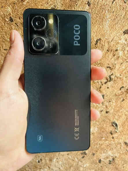 السلام عليكم 
بوكو x5برو ذاكره 256 جهاز لوك اخو الجديد 
معالج سناب دراكون 875 ببجي 60فريم 
كامره 108 ميكبكسل
سعر 225 وبي مجال بسيط مكان عزيزيه 
***********
