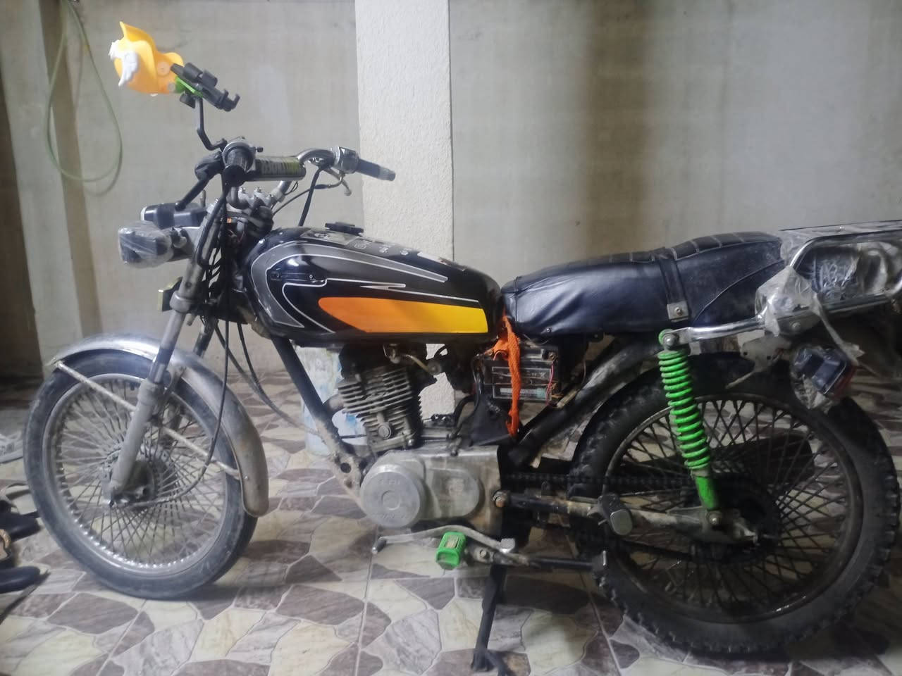 سـلام عليكم نـامي برو مزديل 20 اي عيب مبي سعره 230شراي ***********
