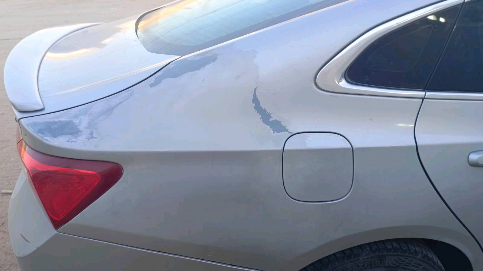 السياره نظيفه جدا الداخل صوره واضحات ونظيفه كلش
 حادث امريكا الجاملغ الايمن الدعاميه محدثه 2024 
بالعراق صار بيها حادث الجاملغ الخلفي الايمن ومجورد بس  
باقي السياره مكفوله وشاهد الله ابيع لان متوازي على فلوس بس
السياره ماشيه 55 ميل يعني تقريبا 88كيلو حقيقي 
كير ومحرك مكفول السياره نظيفه 
تبريد ثلج فول مواصفات
السعر 87 مال متوازي 