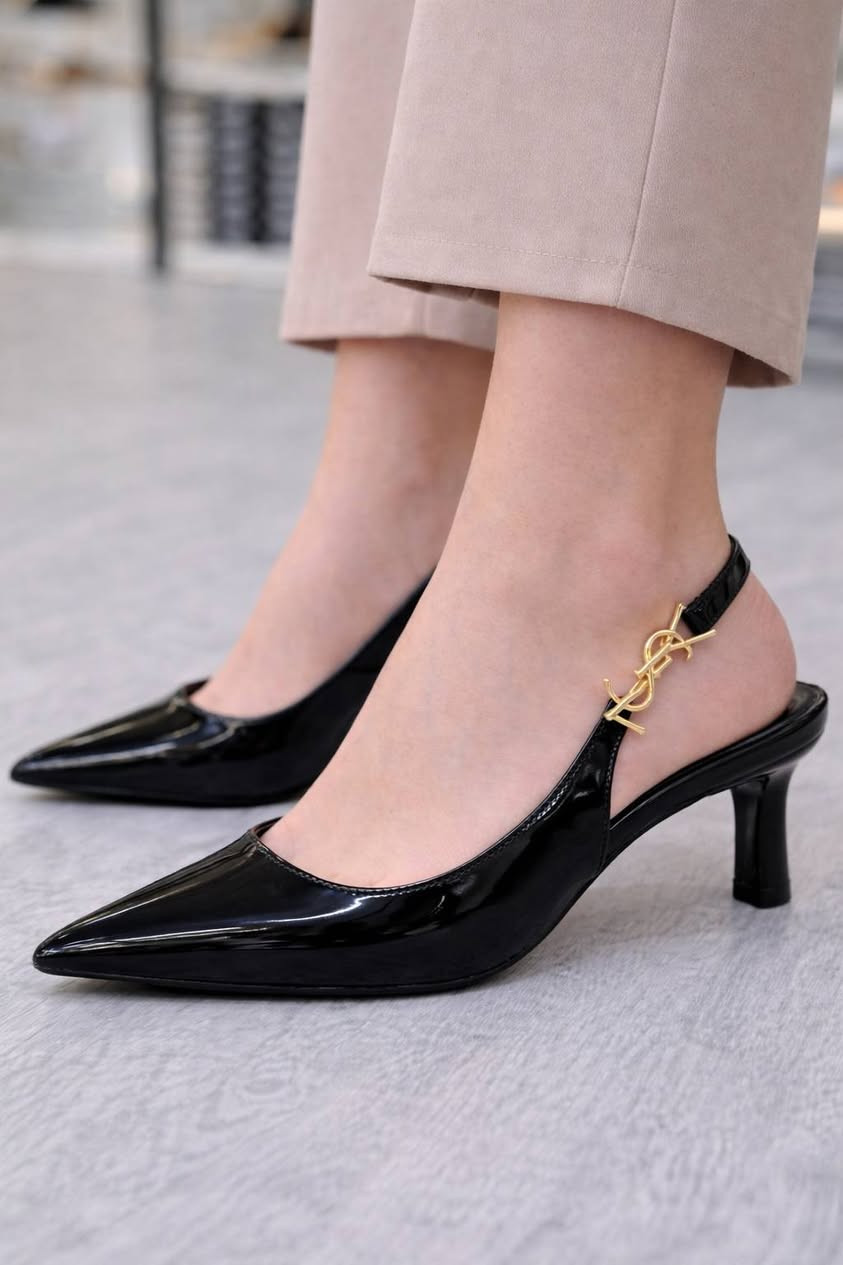 🔥🔥 وصل الجديد اللي يجنّن 🔥🔥
✨ تألقي بأحدث موديلات أحذية وحقائب بيروت ✨
أناقة ✨ جودة عالية ✨ تصاميم مميزة تخلي إطلالتك تحچي عنك
📍 العنوان: شارع مزرعة – مجمع رؤتانا – الطابق الأول – محل رقم 24
🚚 توصيل داخل خانقين وجميع محافظات العراق
📞 للحجز والاستفسار: ***********
لا تفوّتين الفرصة… الجديد بانتظارك
