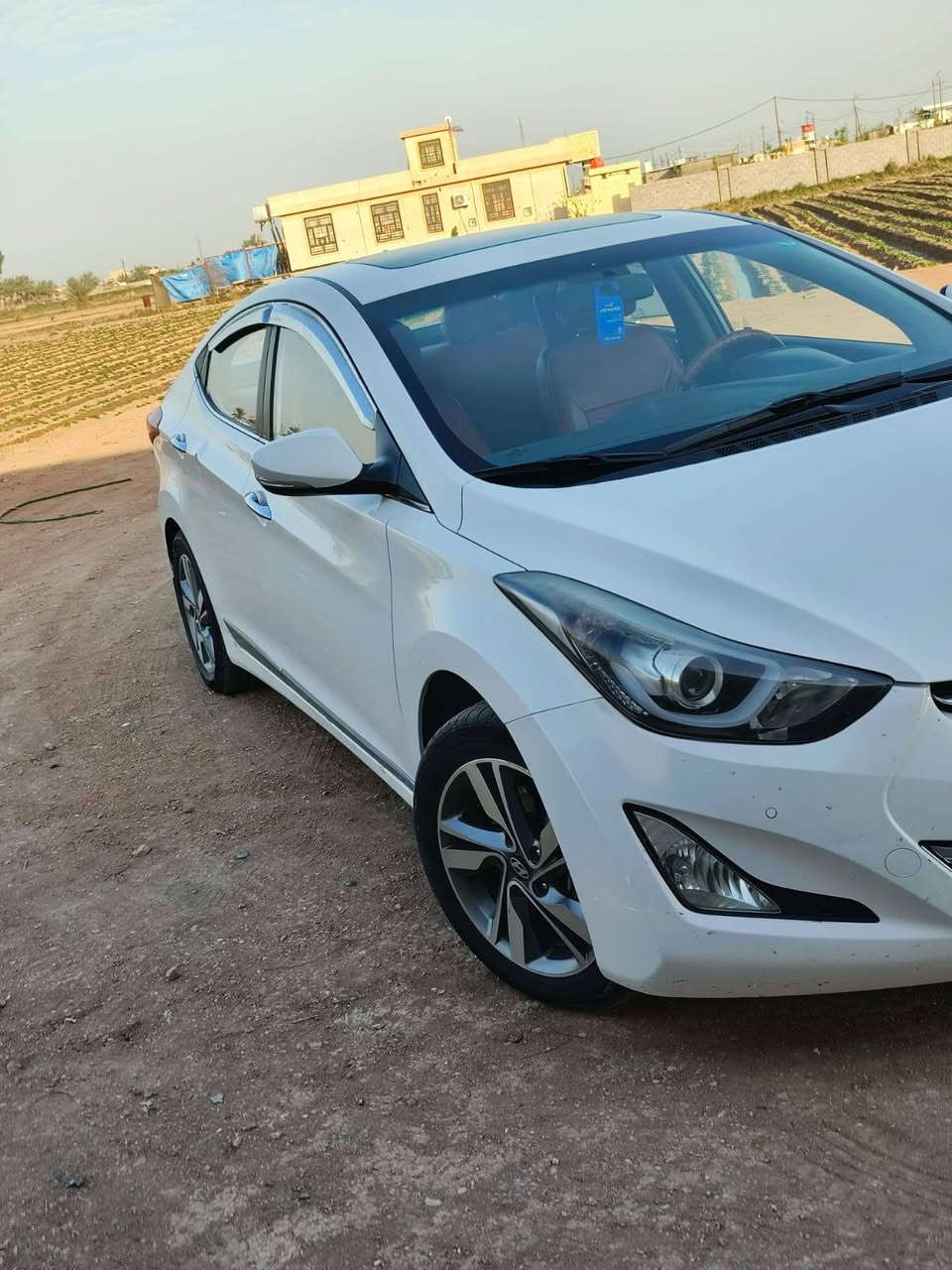 الانتره خليجي مكفول موديل ١٤ تبريد قطعتين رقم انكليزي هزه جديده بسمي كامل موصفات عده بصمه رقم بغداد تخم تاير باتي جديد تبريد شغال  *********** سعر ١٢٩ بيه مجال
