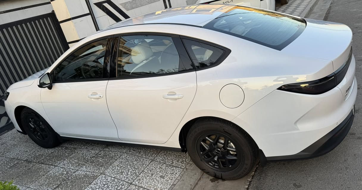 السلام عليكم Byd سيل 5
زيرو ماشيه ٤٠٠ كم فقط 
مكفوله كفاله عامه 
مرقم بغداد كامل لوحه +سنويه 
بغداد شارع فلسطين 
***********
