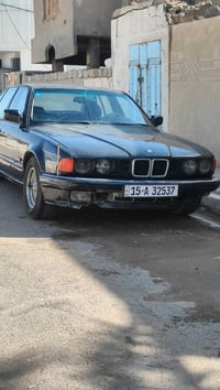 بي ام 730 • ١٩٩٢ • محرك ٣٫٠
