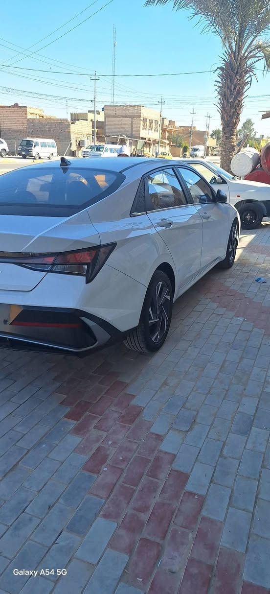 لانتره وارد صيني ماشيه 36 ألف مكاني كربلاء سعر 138 بيهه مجال مكفوله عام رقم الهاتف ***********
