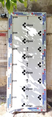 باب • جديد • ٢٠٥×٨٠سم