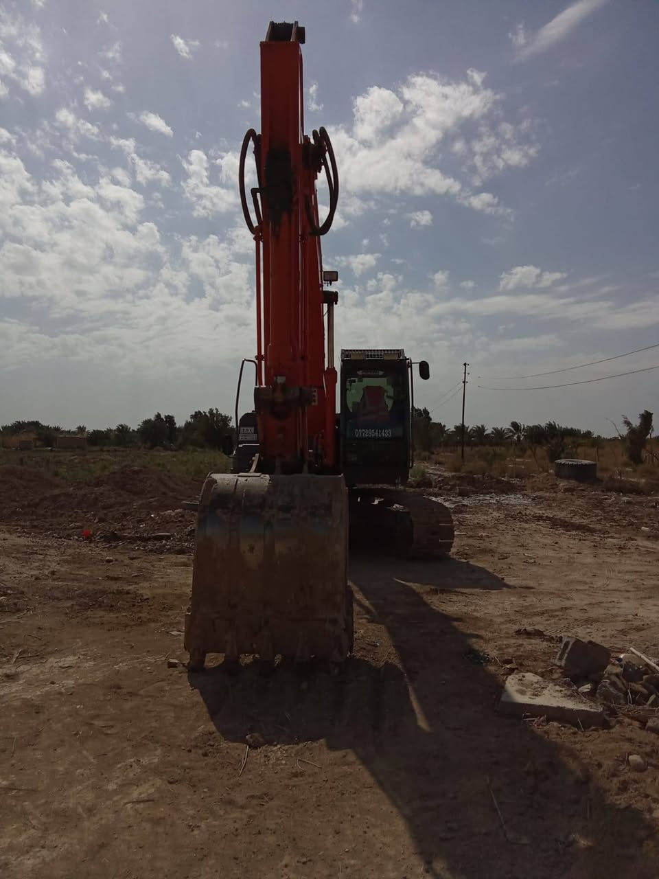 السلام عليك حفار للبيع 2014 البصره قضاء قرنه ***********
