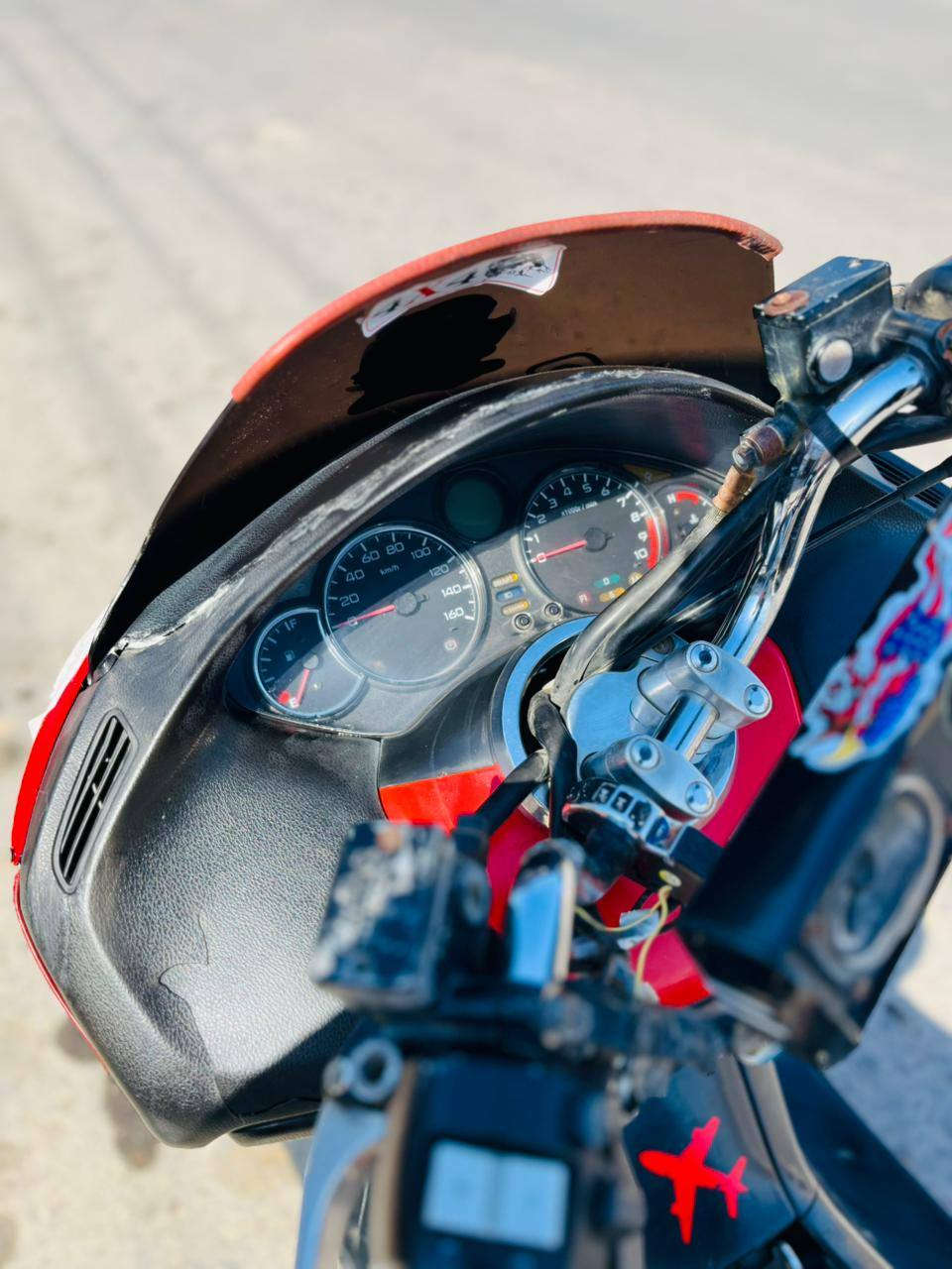 سلام عليكم فورزه للبيع
الدراجه مناقصه كلشي نشطه فول تجي وشوفه بعينك أحله من  الصور كهرباياته كله شغاله المكان صلاح الدين سامره السعر 800 وبيه مجال الرقم ***********
