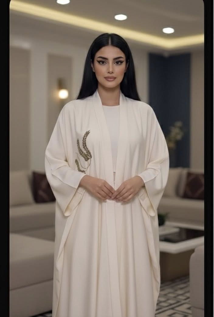 بشت حرير فخم مع تغليف ينفع هدايا ❤️ عيد الأم والعيد على الابواب ❤️ كُل عام وأنتوا بخير 🤍✨عروض التوصيل 3 الف لكل محافظات العراق 
للحجز واتساب ‭+964 777 554 5881‬
